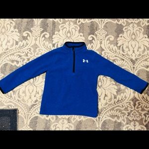 Under Armor Boys fleece pull over